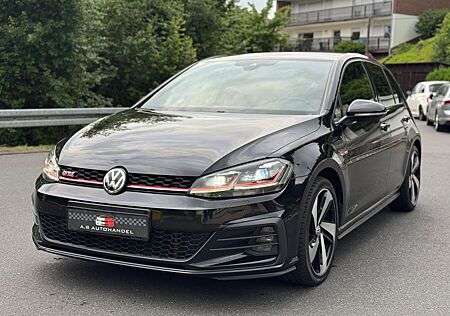 VW Golf Volkswagen VII Lim. GTI Performance/STHZ/DYNAud/RCAM