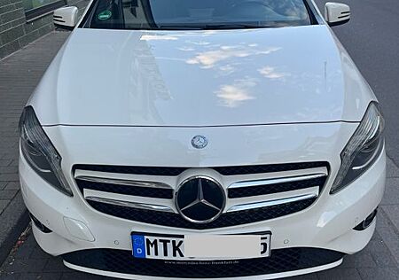 Mercedes-Benz A 180 CDI DCT -