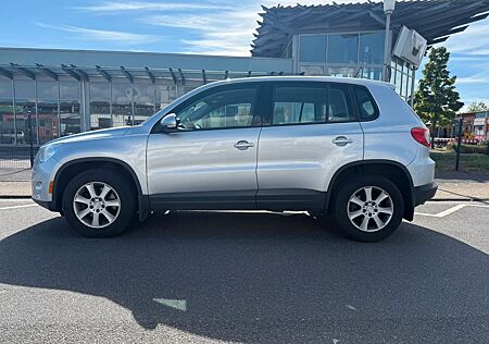 VW Tiguan Volkswagen 2.0 TSI 147kW DSG 4MOTION Sport & Style