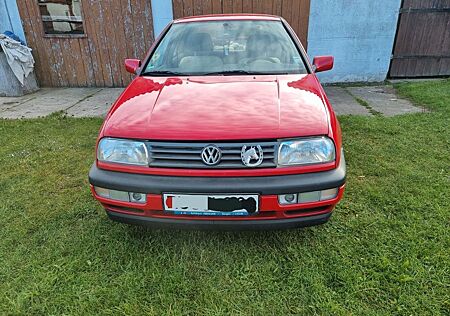 VW Vento Volkswagen GL