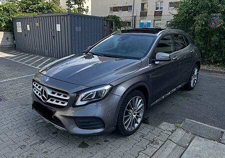 Mercedes-Benz GLA 200 GLA 200d -AMG-PANO-LED-KAMERA