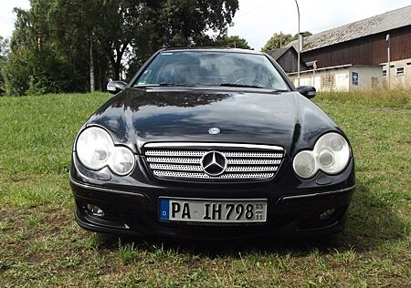 Mercedes-Benz CL 200