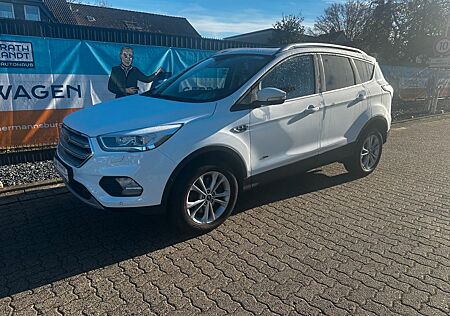 Ford Kuga Titanium/AWD/SHZ/Pano/AHK/NAVI/Kamera