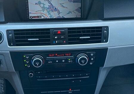 BMW 318 DT*NAVI+DVD*EURO 5**MFL*TEMP*FACELIFT MODEL*