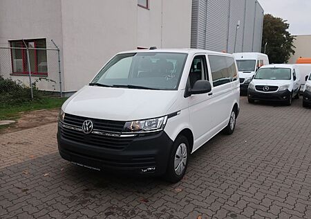 VW T6 Transporter Volkswagen 9 Sitze Klima 1 Hand