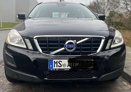 Volvo XC 60 XC60 DRIVe Momentum Momentum