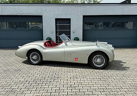 Jaguar XK 120 SE OTS
