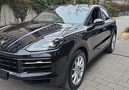 Porsche Cayenne CayenneCoupe ,Pano,AHK,HUD,SpoSi18Wege,360Kamera