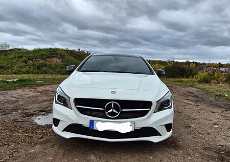 Mercedes-Benz CLA 180 Shooting Brake CLA 180 Urban Shootin...