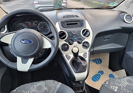 Ford Ka gebraucht kaufen Ford Ka /+ 1,2 Cool & Sound Edition Cool & Sound...