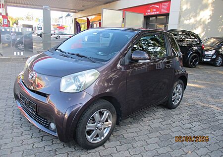 Toyota iQ + Kuppl -neu Tüv 08-2026