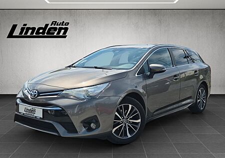 Toyota Avensis TS Edition-S Navi Kamera Leder LED SHZ