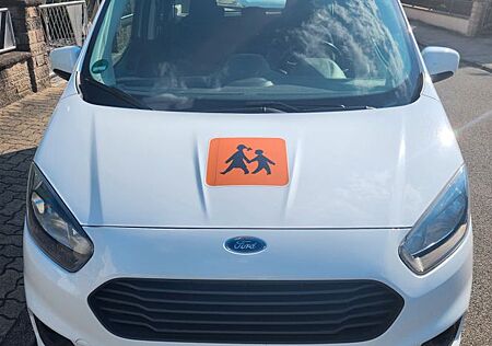 Ford Courier