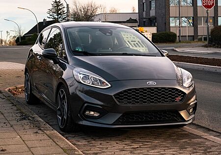 Ford Fiesta ST MK8 | RECARO | MILLTEK | 18 Zoll