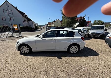 BMW 116 i 5-trg. 1HD,KLI,EFH MOTOR MACHT GERÄUSCHE