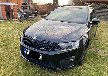 Skoda Octavia 2.0 TSI DSG RS 230 Combi RS