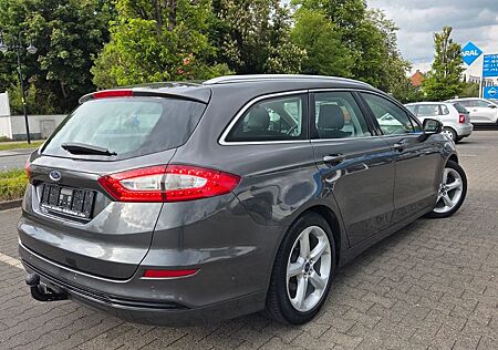 Ford Mondeo Titanium2.0dAUT+AHK+LED+LEDER+KAME+79TKM!