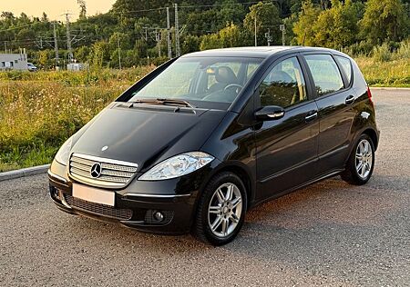 Mercedes-Benz A 170 Automatik Klima Alu Tüv NEU 1.Hand PDC