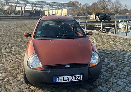 Ford Ka Rentnerfahrzeug tüv Klima 67.000 km