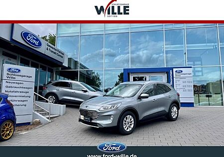 Ford Kuga Titanium Fahrerassistenz-/Winter-Paket EcoB