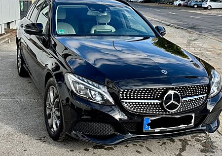 Mercedes-Benz C 220 d T Autom. -