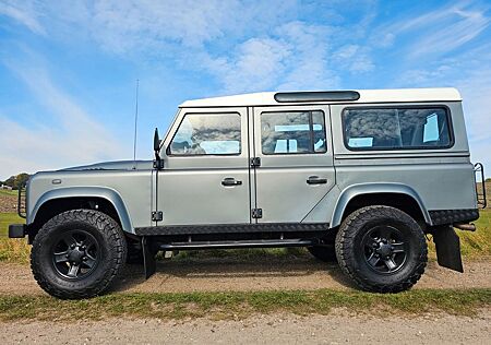 Land Rover Defender 110 Td4 Station Wagon SE LUFTFEDERUNG