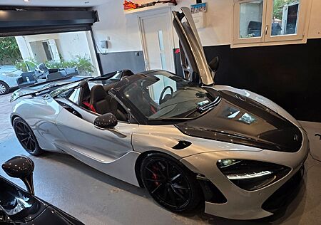 McLaren 720S Spider