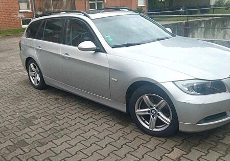 BMW 320D E91