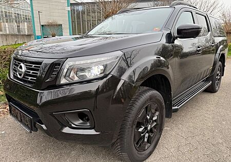 Nissan Navara NP300 N-Guard Double Cab 4x4 Hardtop