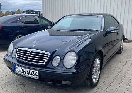 Mercedes-Benz CLK 200 KOMPRESSOR AVANTGARDE Avantgarde