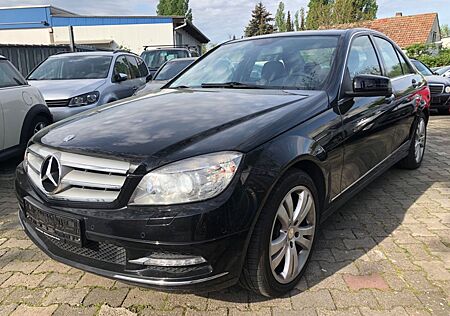 Mercedes-Benz C 300 4-Matic Avantgarde Lim Leder Navi Xenon