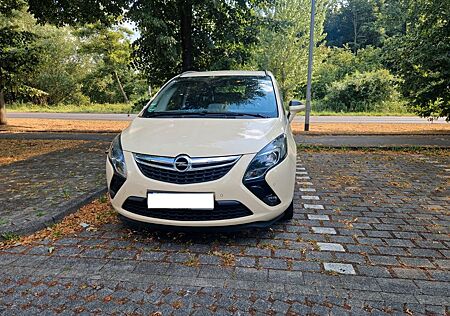 Opel Zafira Tourer ZAFIRA 2.0L CDTI 7 Sitzer LEDER XENON NAVI 1Hand