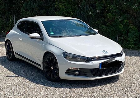 VW Scirocco Volkswagen 1.4 TSI 90kW -