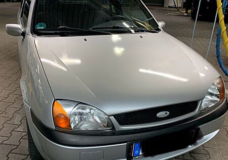 Ford Fiesta 1.25 Futura²