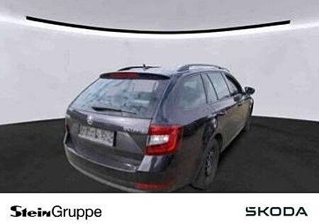 Skoda Octavia Combi 2.0 TDI Soleil AHK Navi ACC LED