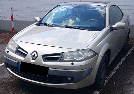 Renault Megane Coupé-Cabriolet Privilege 2.0 Gas/Benzin