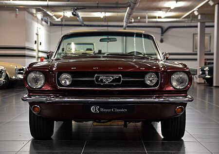 Ford Mustang GT - neuer 302 MOTOR 385PS / Zustand 1-