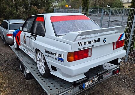 BMW M3 karosserie rollfähig