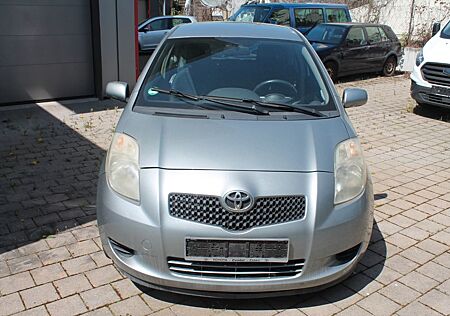 Toyota Yaris 1.3 Sol