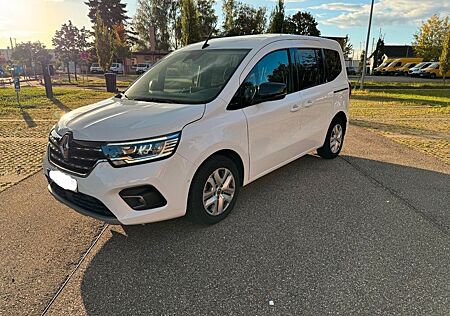 Renault Kangoo 4 1,5 dci Kamera viele Asistente Navi