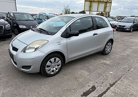 Toyota Yaris Basis 1,0 Ltr. Tüv Mai 2027