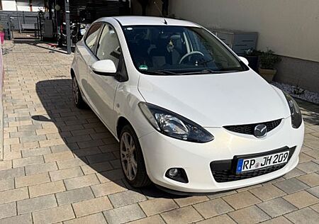Mazda 2 1.3 63kW Anklappbare Spiegel, MP3, AHK