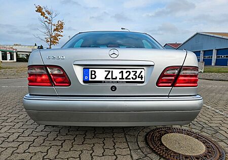 Mercedes-Benz E 280 E-Klasse ELEGANCE Elegance Xen Temp AHK 8f