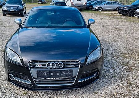 Audi TT Coupe/Roadster 2.0 TFSI TTS Coupe quattro