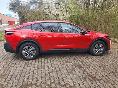 Peugeot 408 PureTech 130 EAT8 Allure Allure