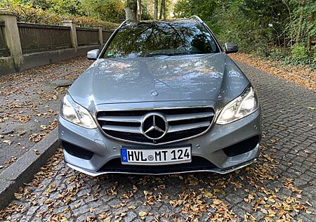 Mercedes-Benz E 350 BlueTEC 4MATIC T AVANTGARDE AMG Paket