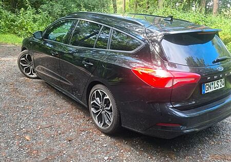 Ford Focus 1,5 EcoBoost 134kW ST-Line X Tur. Auto...