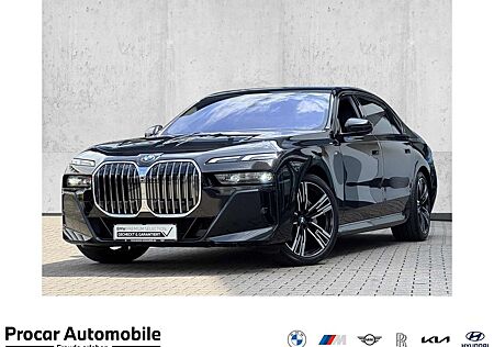 BMW 740d xDrive M Sport SkyPano DA/PA Prof B&W AHK