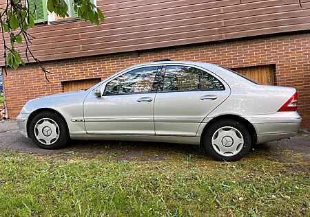 Mercedes-Benz C 200 KOMPRESSOR CLASSIC Classic