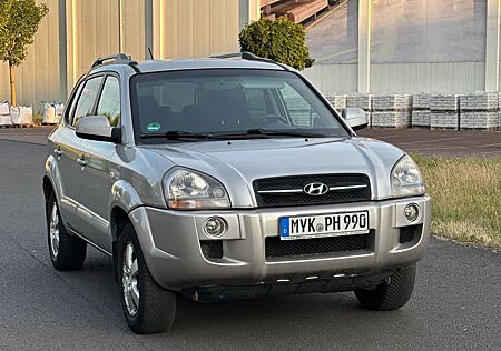 Hyundai Tucson 2.0 GLS KLIMA/AHK/TÜV NEU